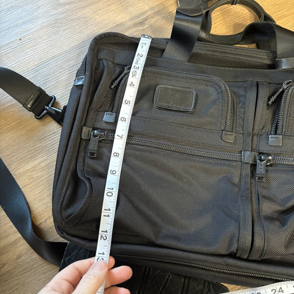 Tumi Alpha Briefcase Ballistic Laptop Bag Black Nylon Expandable 26141DH - Picture 11 of 11
